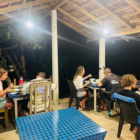 Bed and Breakfast Sky Mountain Cafe With Seaview Weligama Esterno foto