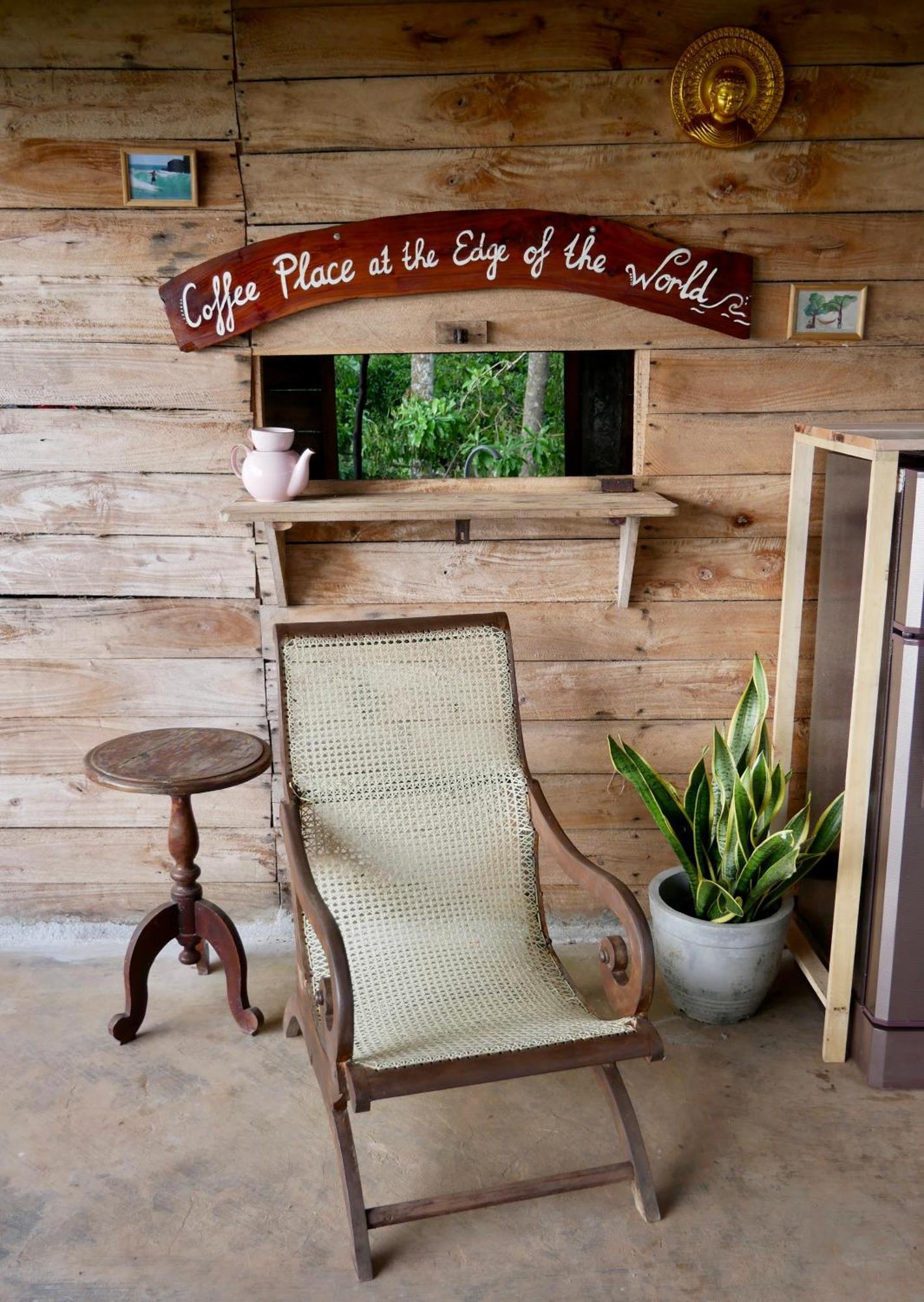 Bed and Breakfast Sky Mountain Cafe With Seaview Weligama Esterno foto