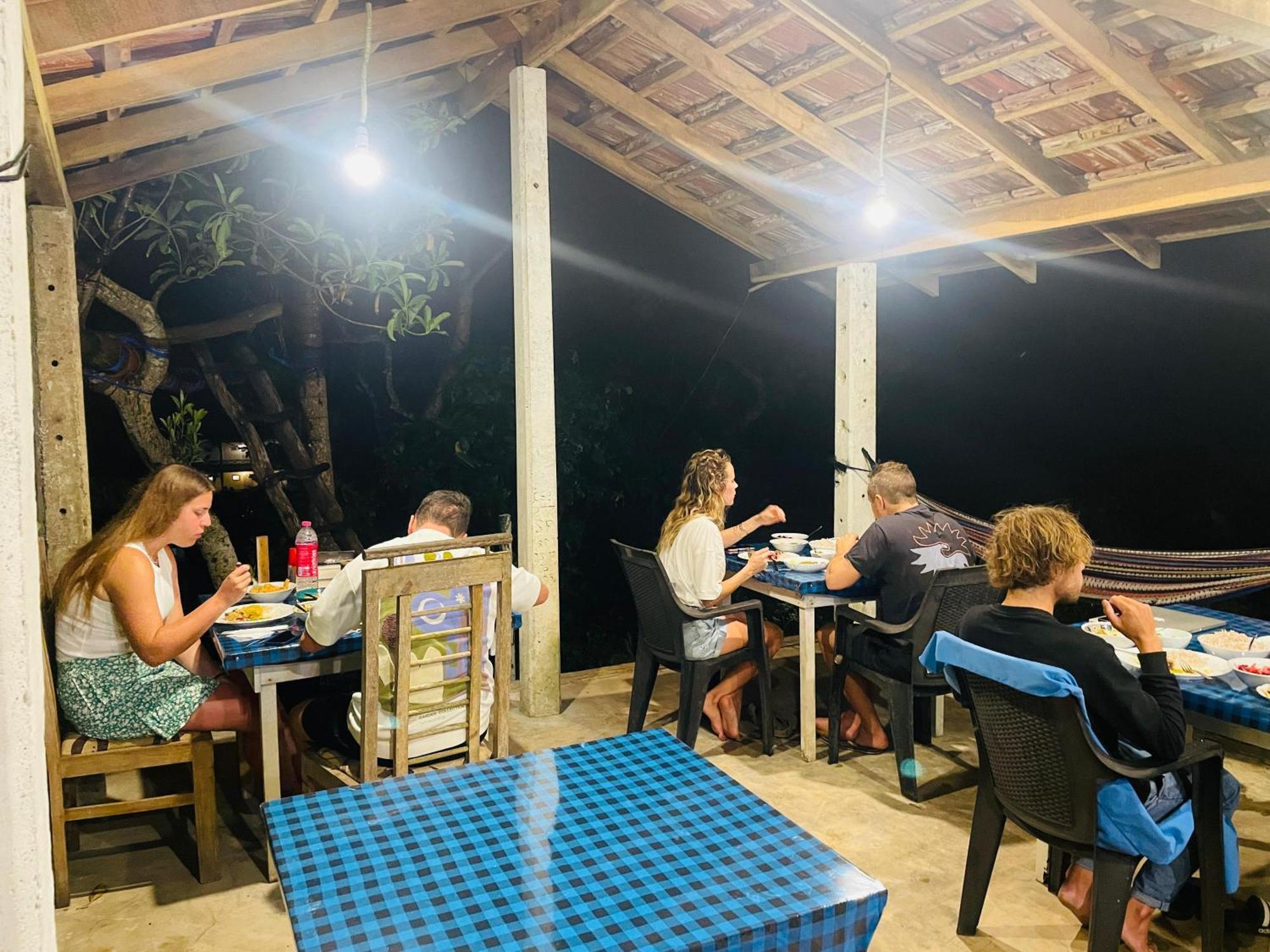 Bed and Breakfast Sky Mountain Cafe With Seaview Weligama Esterno foto