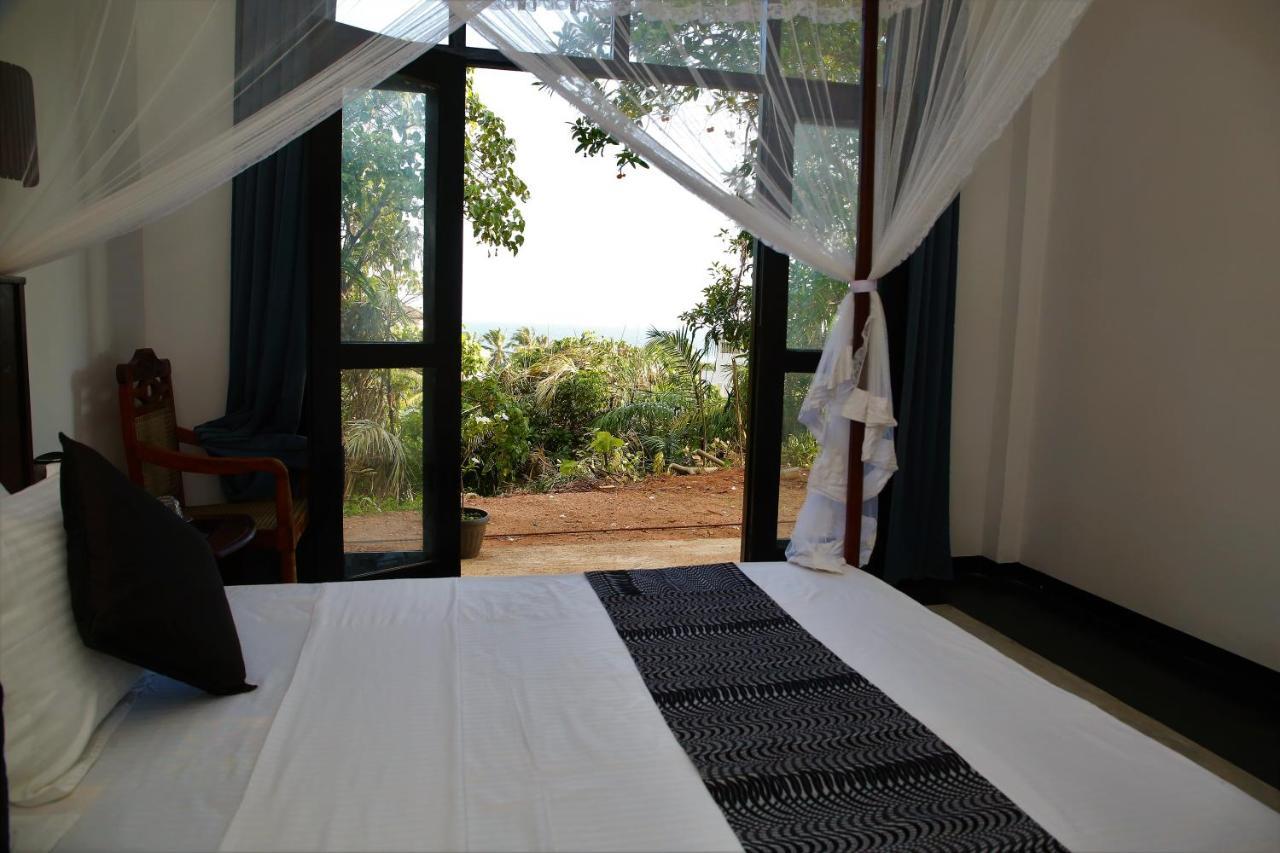 Bed and Breakfast Sky Mountain Cafe With Seaview Weligama Esterno foto